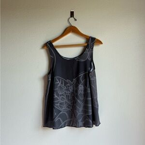 Women’s Kini Zamora blouse size Medium